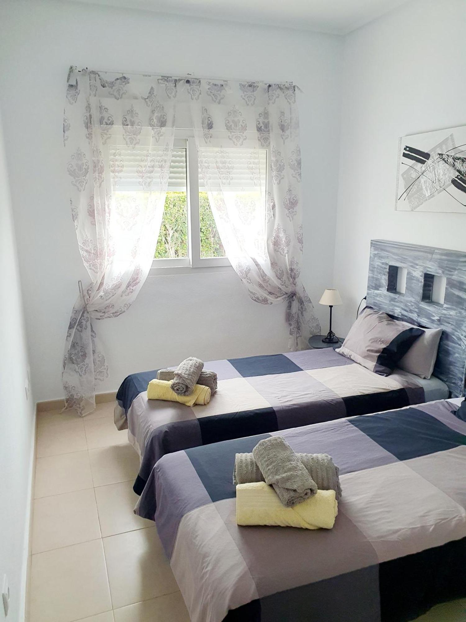 Villa Mit Privatem Pool, Zentrumsnah Roldan ภายนอก รูปภาพ